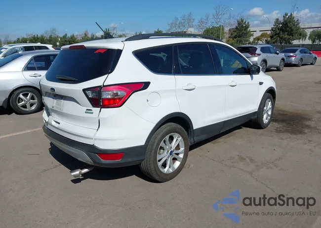 1FMCU0HD1JUB25944: 44395391