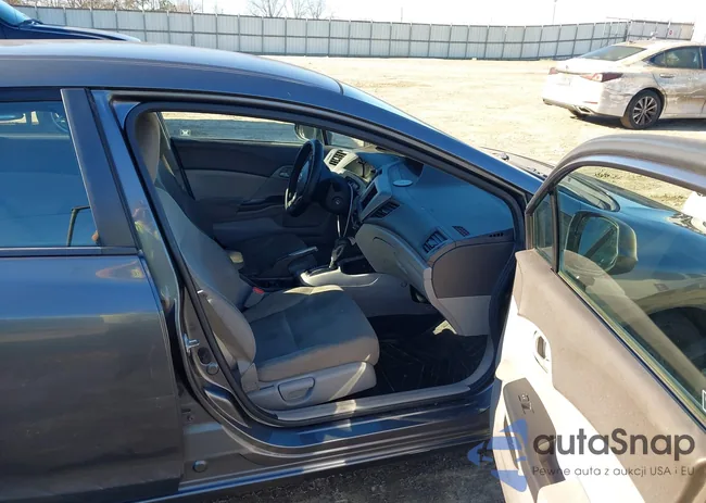 19XFB2F59CE020696: 44394487