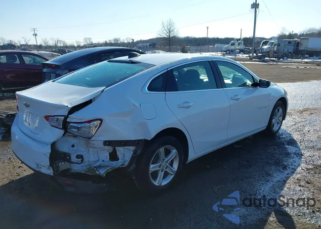 1G1ZC5ST4PF159851: 44394545