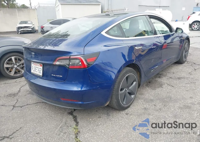 5YJ3E1EB6KF387544: 44394571