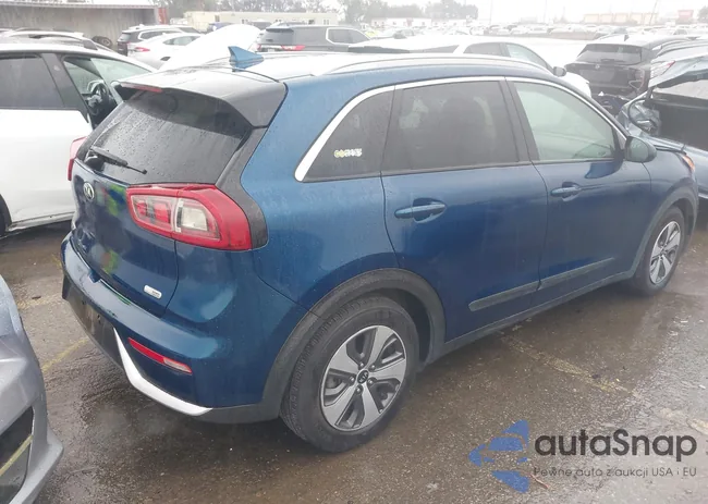 KNDCB3LCXH5101320: 44394706