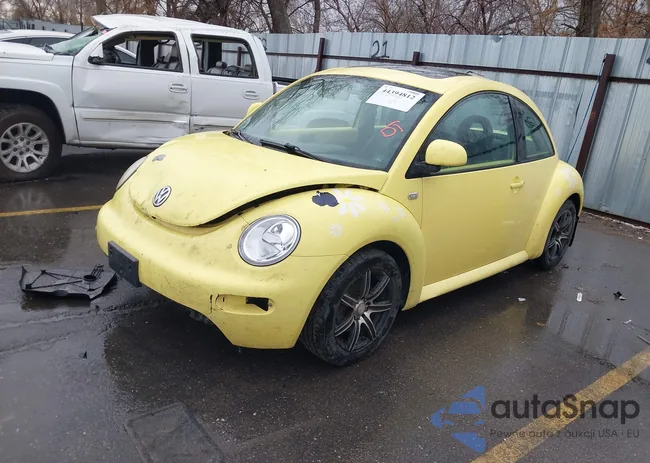 3VWDD21C6YM455175: 44394812