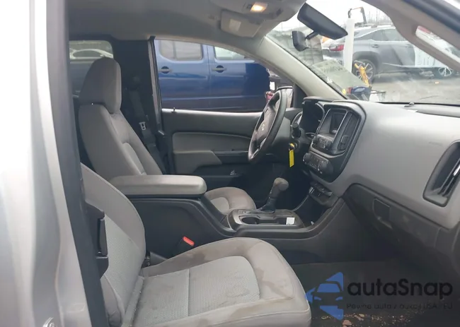 1GCHSBEA2G1343312: 44396095