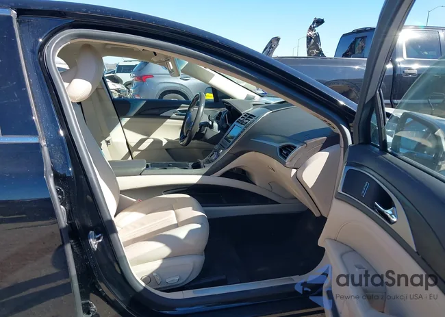 3LN6L5C9XHR666508: 44396190