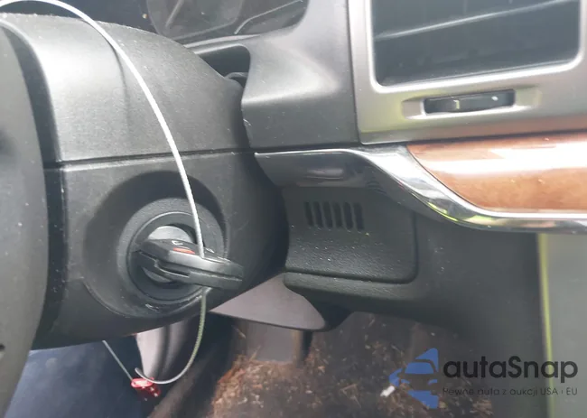 3LNDL2L39CR819647: 44396198