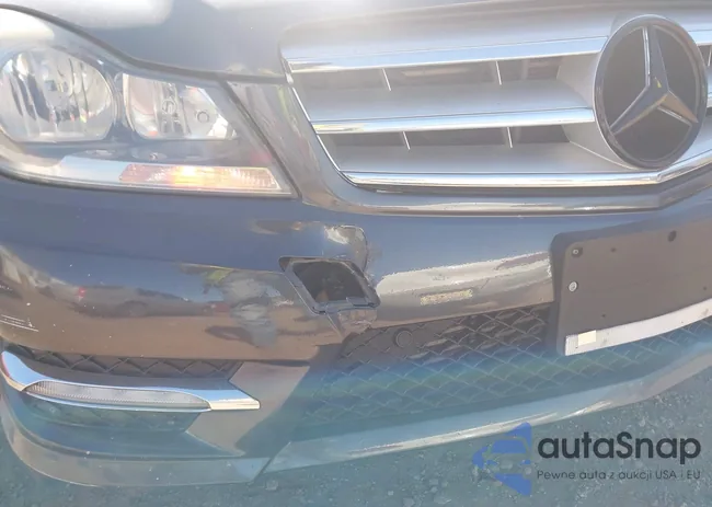 WDDGF4HB3DA831119: 44396242