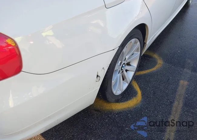 WBAPK7C53BA818793: 44396281