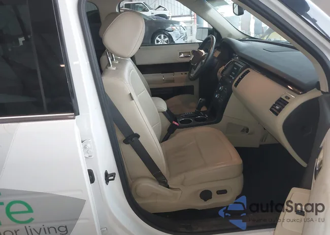 2FMHK6C82FBA22439: 44396341