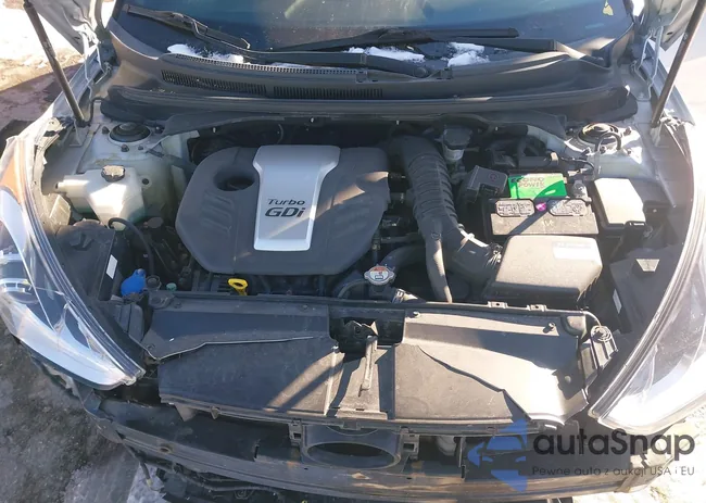 KMHTC6AE5GU264802: 44396380