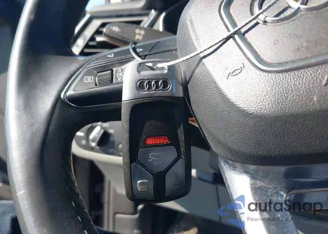 WA1BAAFY1M2009660: 44396389