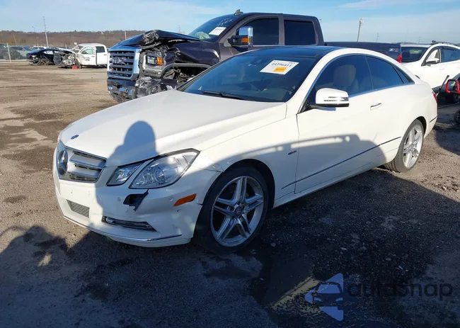 WDDKJ8JB3CF168548: 44396411