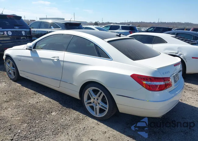 WDDKJ8JB3CF168548: 44396411