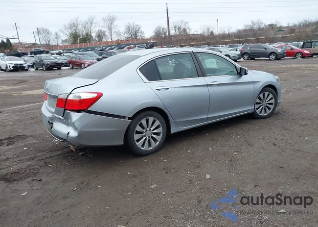 1HGCR2F37FA102366: 44396430