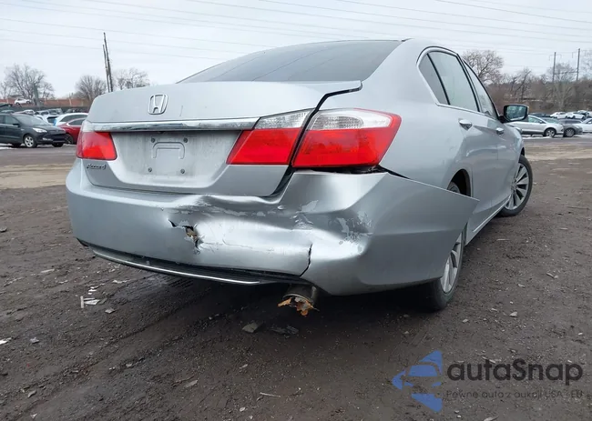 1HGCR2F37FA102366: 44396430