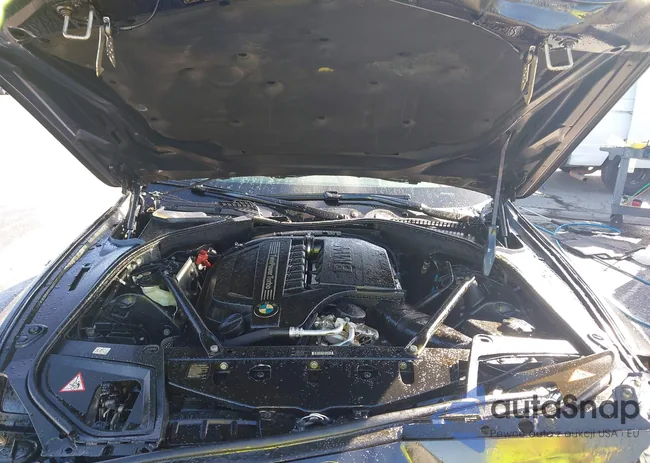 WBAFR7C50CC814939: 44395447