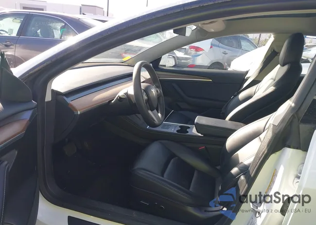 5YJ3E1EA5NF342185: 44395460