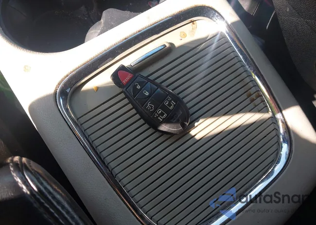 2C4RDGCG9GR395373: 44395477