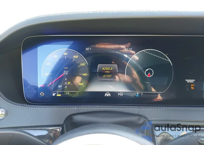 WDDUG8DB4KA456108: 44395500