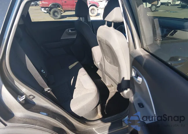 KNDCB3LC2J5132311: 44395553