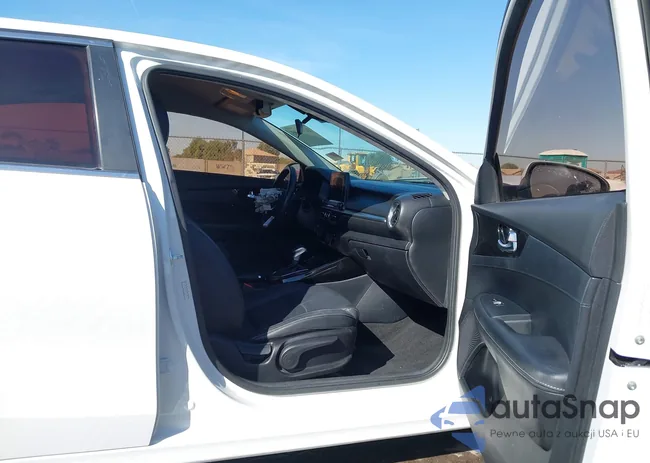 3KPF54AD0LE152831: 44395603