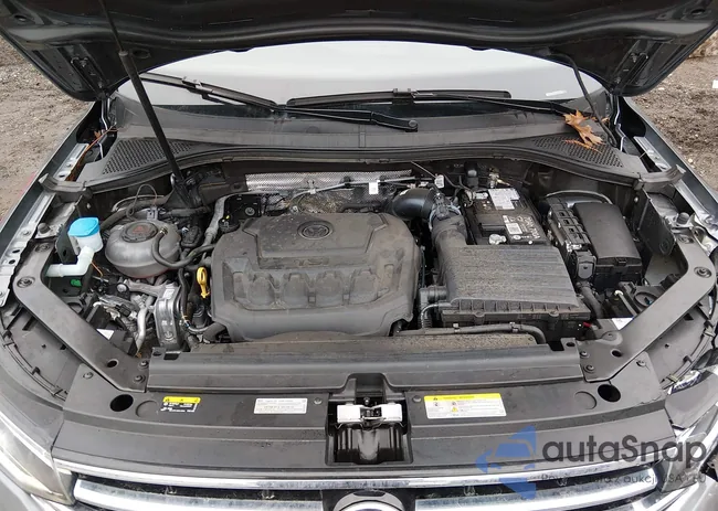 3VV6B7AX0RM224213: 44395713