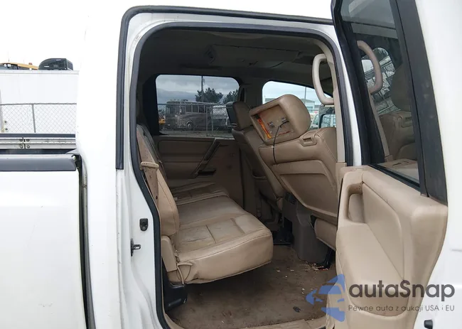 1N6BA07DX8N309341: 44395716