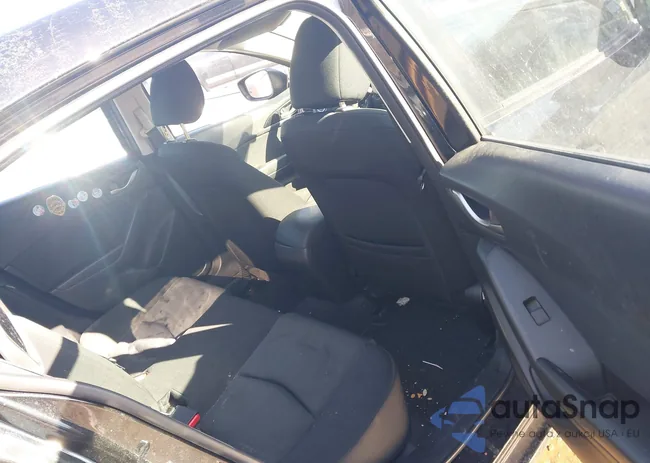 JM1BM1U79E1212990: 44395747