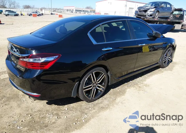 1HGCR2F52GA193159: 44396839