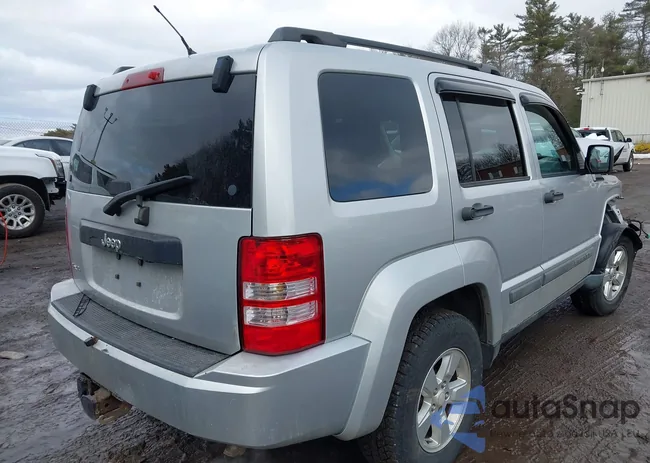 1C4PJMAK3CW130603: 44396916