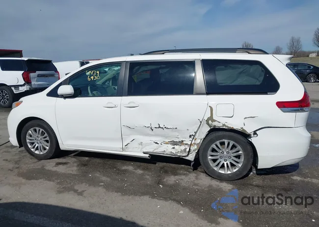 5TDYK3DC3DS384510: 44396930