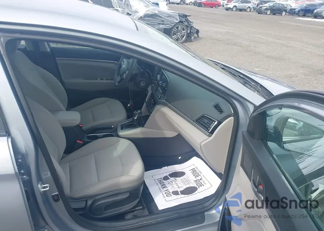 5NPD84LF9HH117821: 44396980