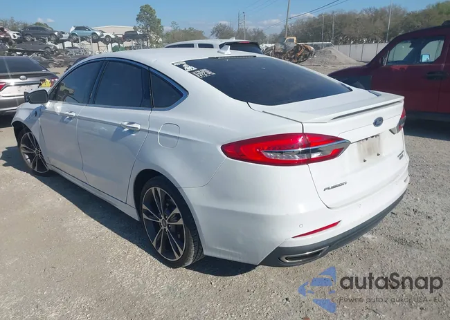 3FA6P0K93LR128311: 44397050