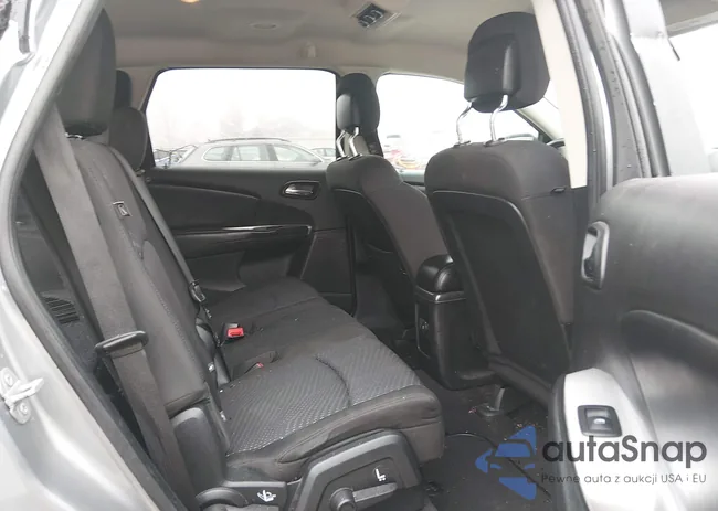 3C4PDDBG8GT192494: 44397061