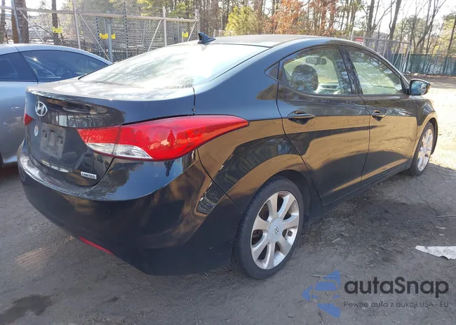 5NPDH4AE5DH213935: 44397228