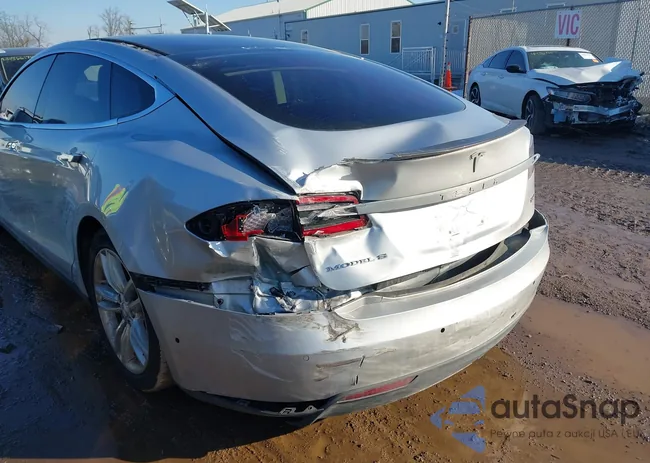 5YJSA1E4XFF114864: 44397266