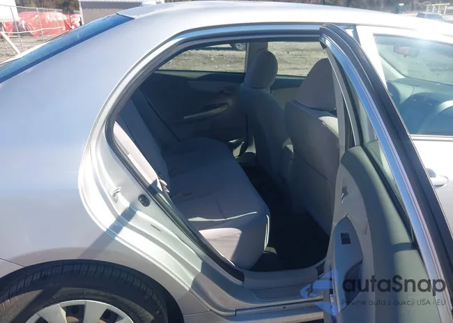 JTDBU4EE1AJ077755: 44397338