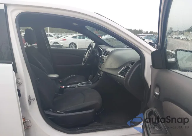 1C3CDZAB1DN661717: 44397366