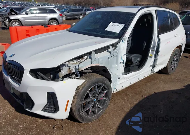 5UX53DP09R9T38675: 44397373