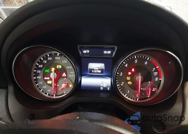 WDCTG4GB4FJ031952: 44397377