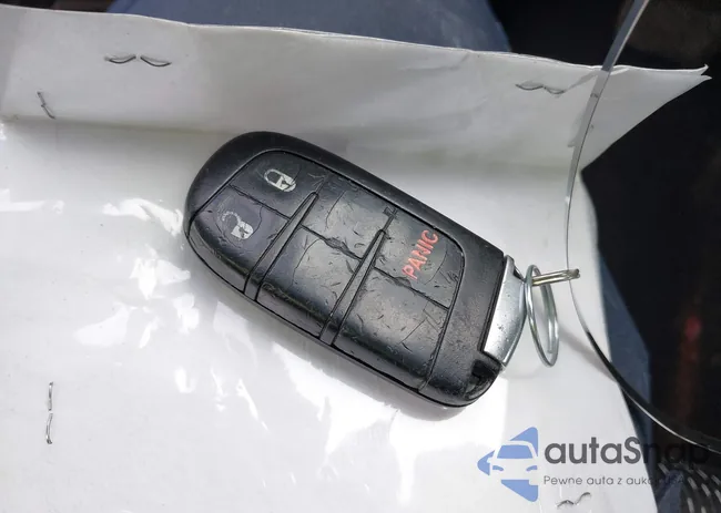 3C4PDCBG2GT137789: 44397417