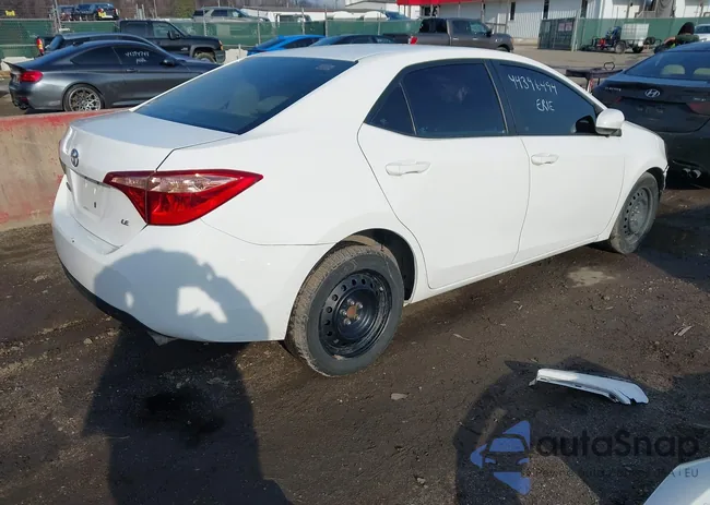 2T1BURHE3JC027136: 44396494