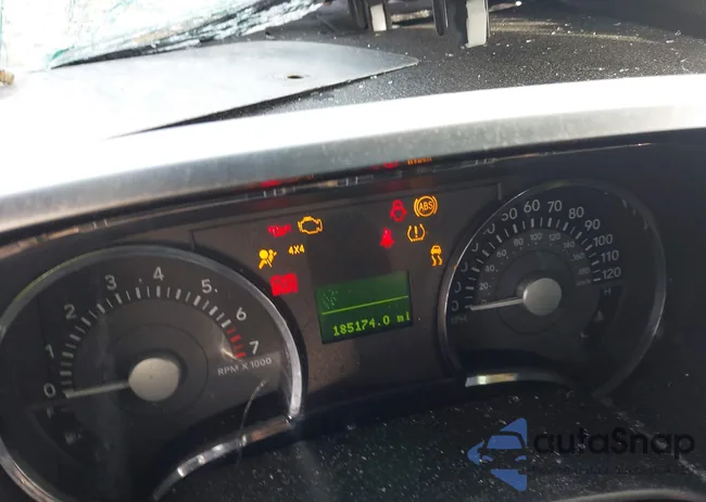 4M2EU48896UJ07300: 44396500