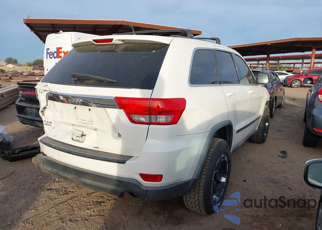 1C4RJFAG6CC164942: 44396520