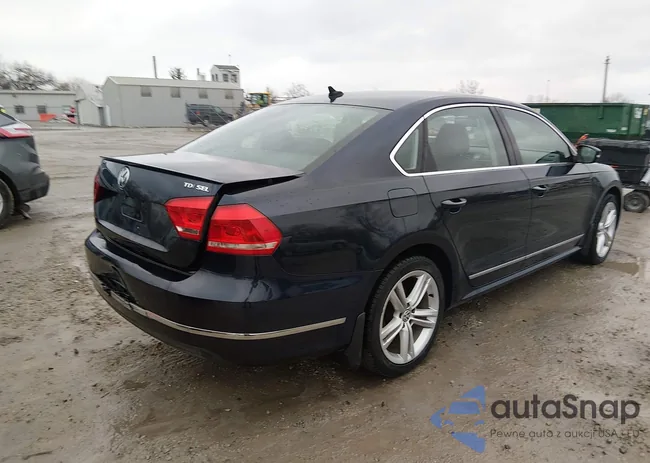 1VWCN7A32EC049803: 44396523