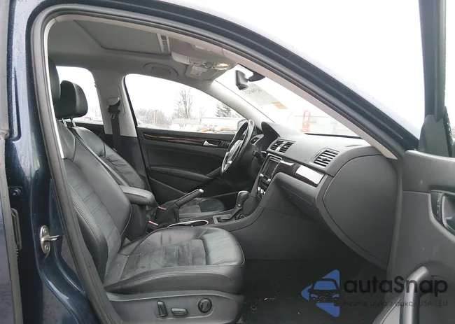 1VWCN7A32EC049803: 44396523