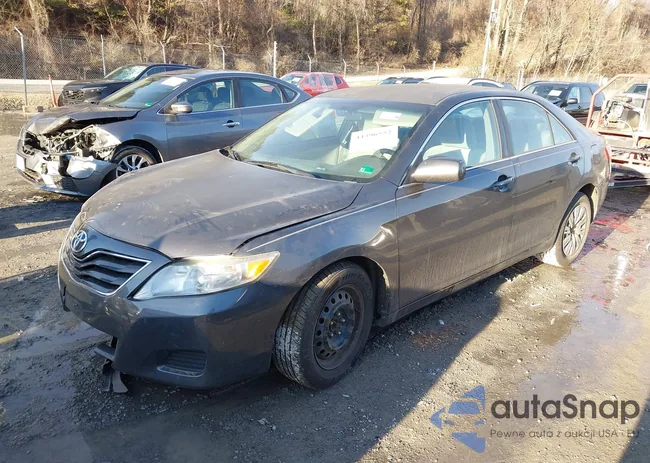 4T1BF3EK5BU180621: 44396552