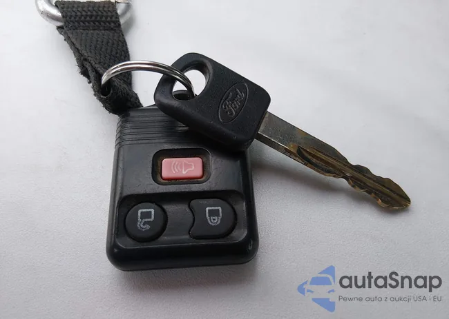 1FDSS31L68DA57882: 44396555