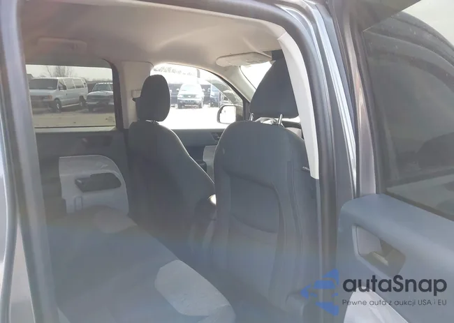 3FTTW8E34NRA18389: 44396598