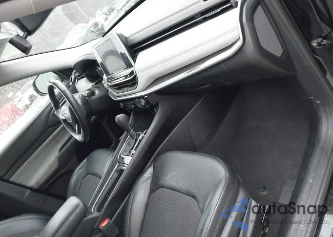 3C4NJDBB2NT174140: 44396604