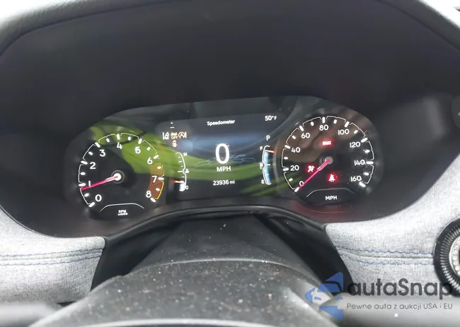 3C4NJDBB2NT174140: 44396604